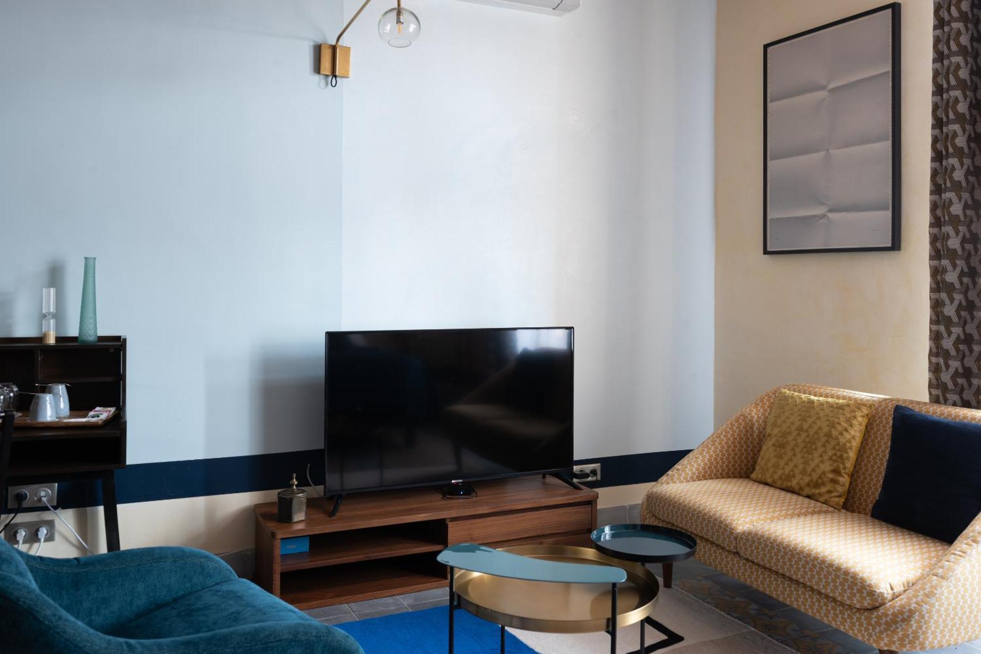 La Maison D'En Bas Des Seigneurs Cucuron Zimmer foto