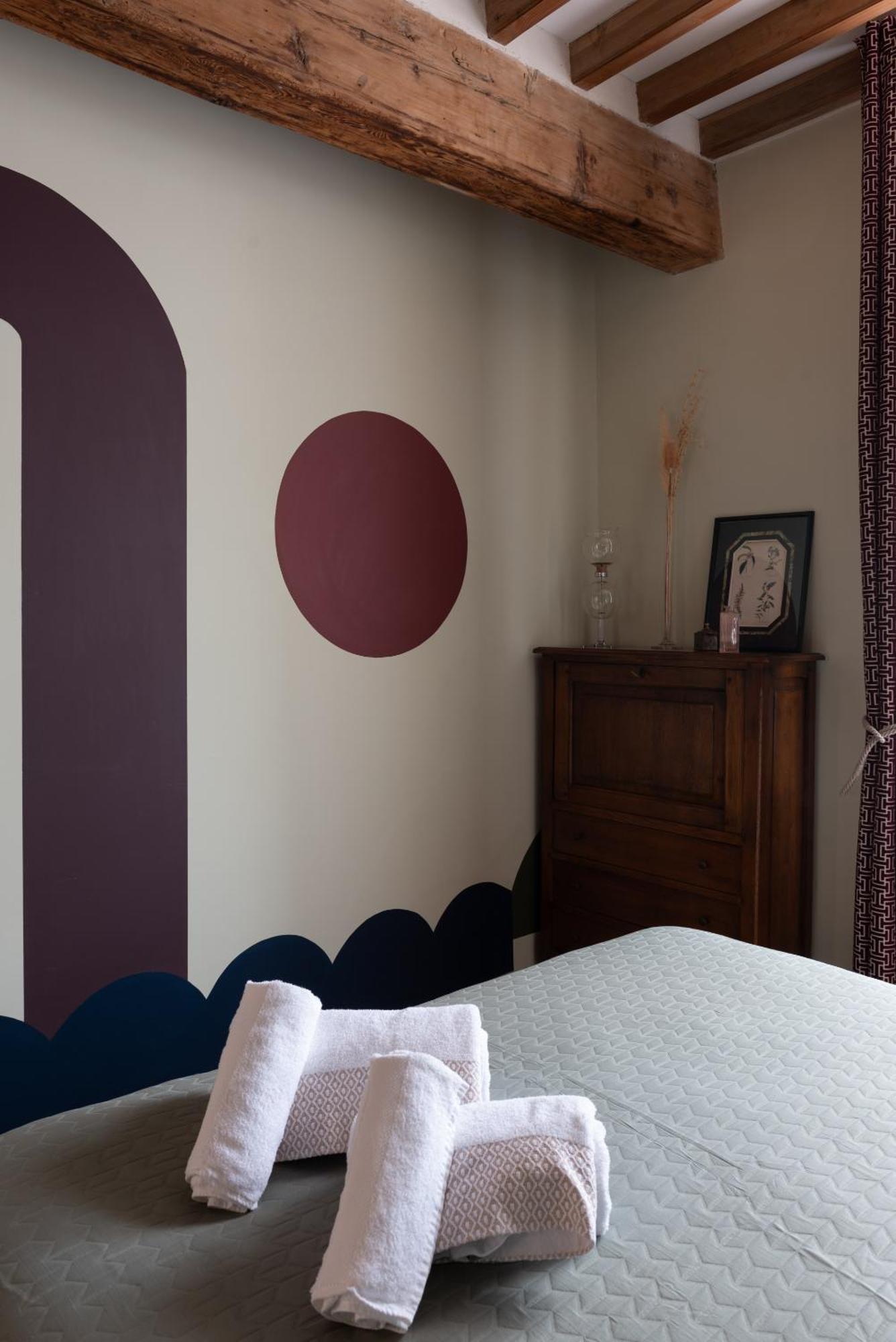 La Maison D'En Bas Des Seigneurs Cucuron Zimmer foto